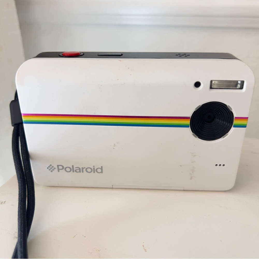 Polaroid White Camera with Rainbow Accent